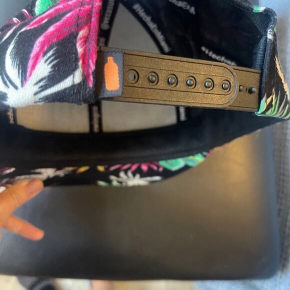 VEZA SUR Brewing Co. Floral Baseball Snapback Hat Cap Winwood Miami FL - Picture 4 of 5